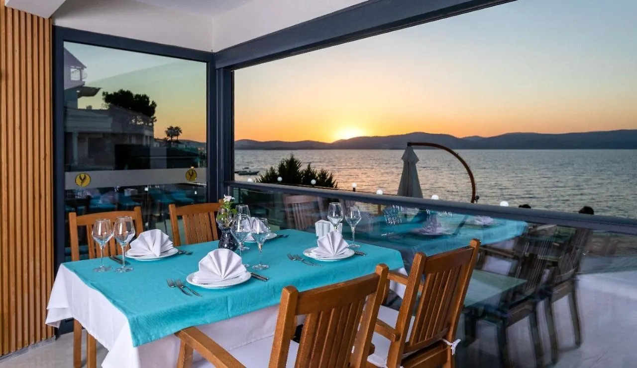 Guelluek Yali Boutique Otel